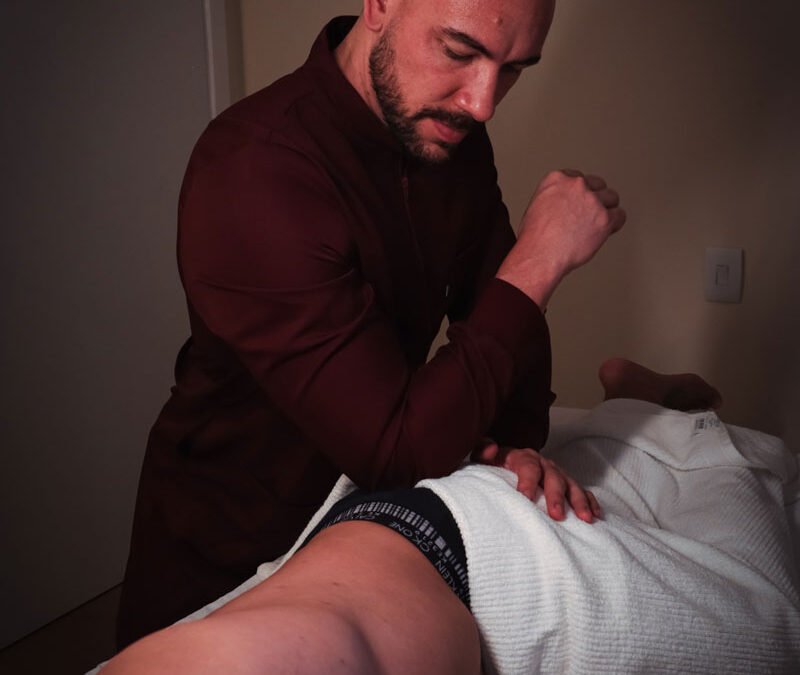 CANDLE MASSAGE